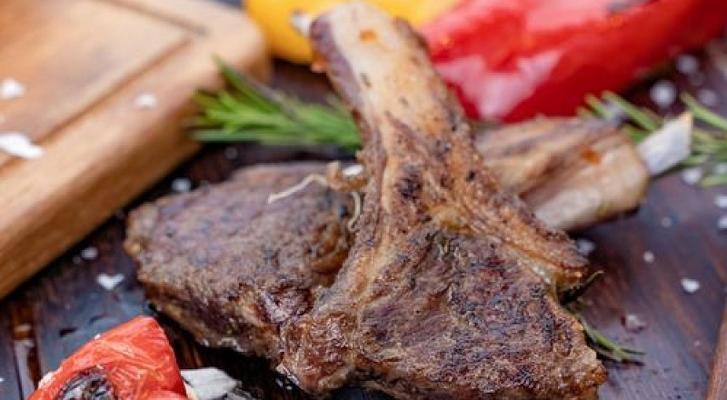 小狗骨折康复期吃什么肉好？8种优质肉类助愈合